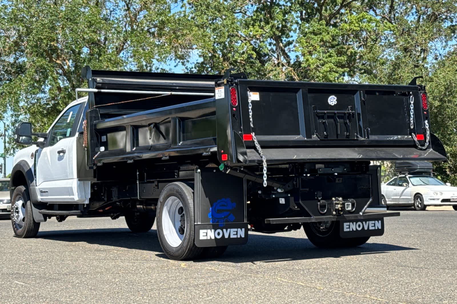 Thumbnail: 2025 Ford F-550 - 5