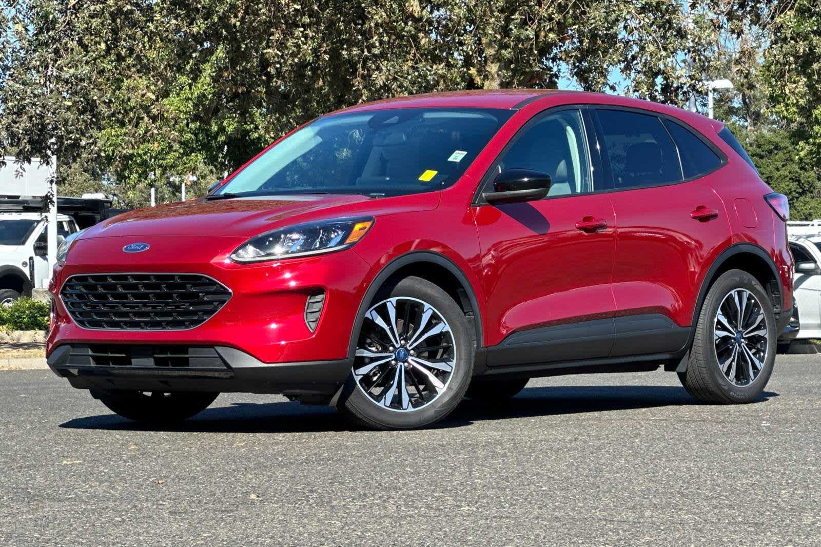 2022 Ford Escape SE Sport Hybrid Hero Image