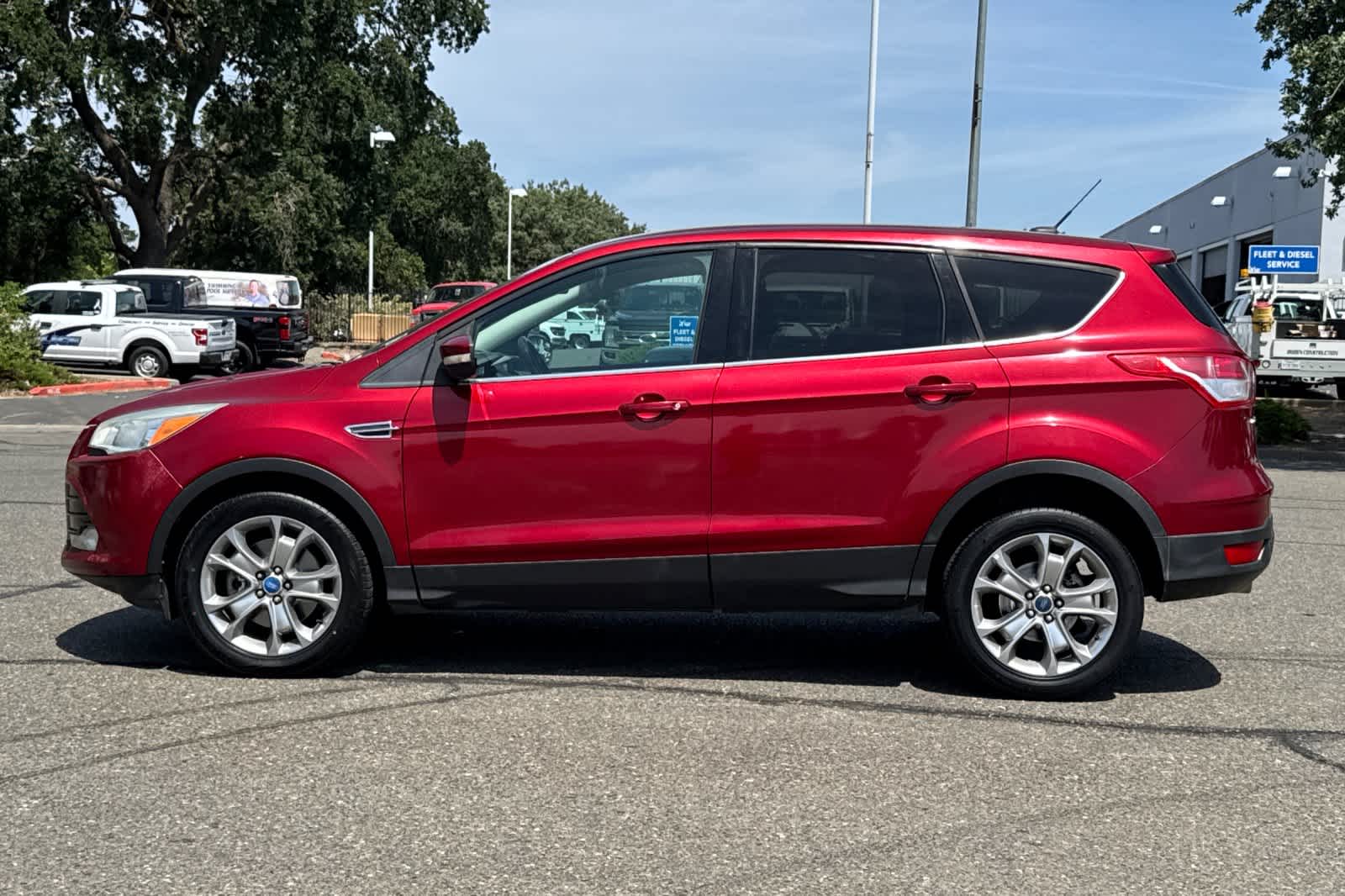 Thumbnail: 2013 Ford Escape - 5