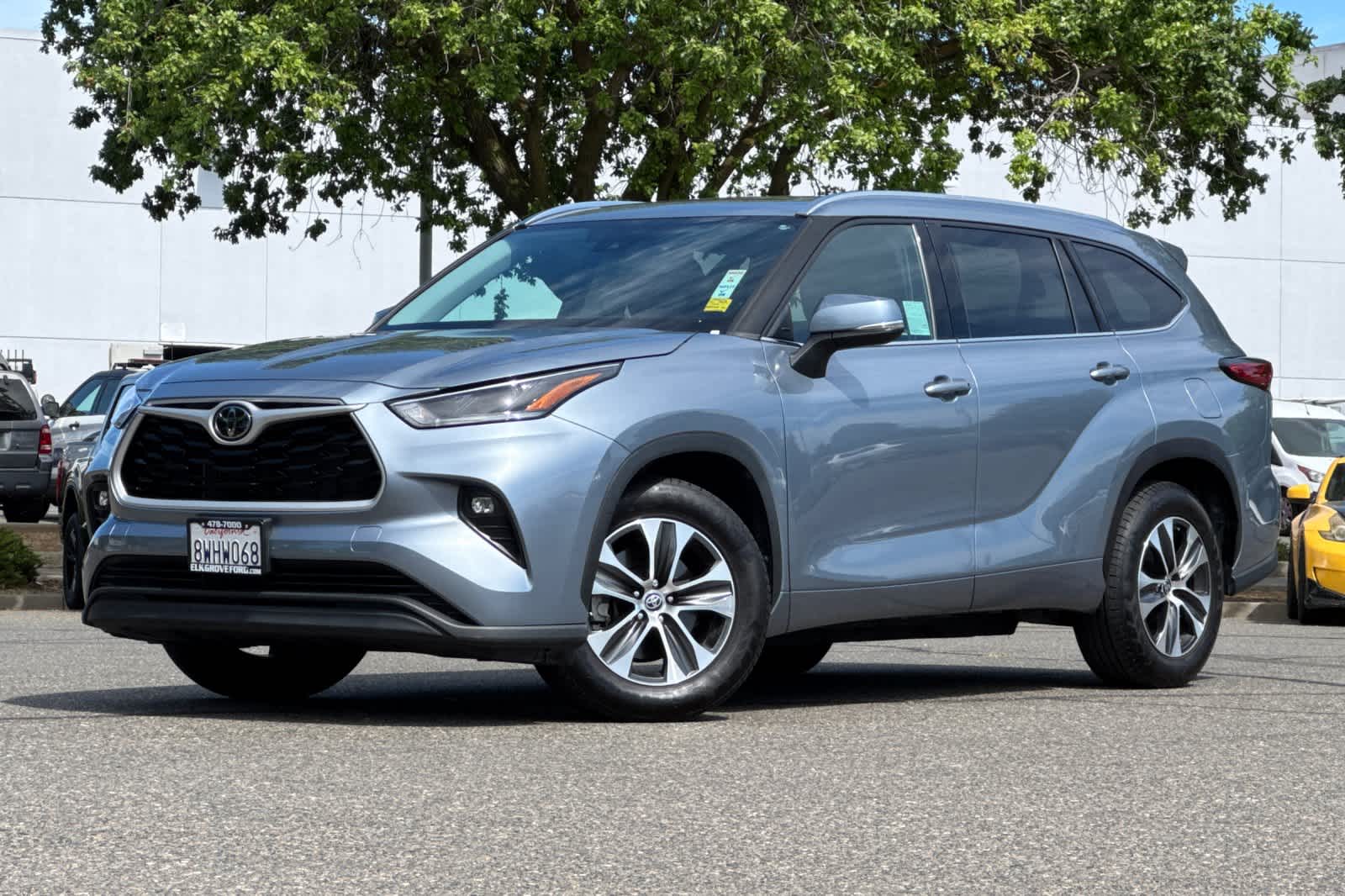 Thumbnail: 2021 Toyota Highlander - 1