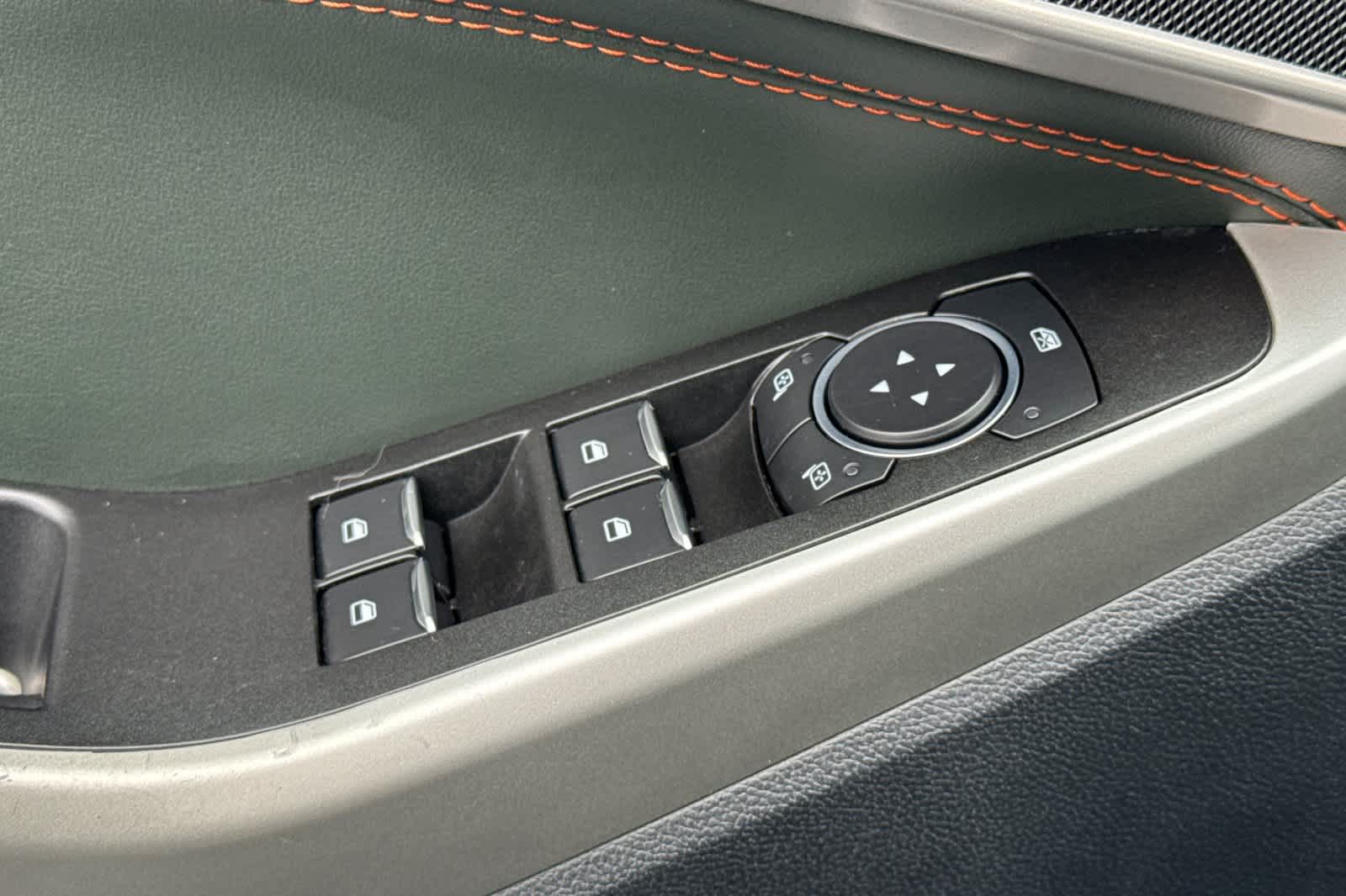 Thumbnail: 2022 Ford Explorer - 13