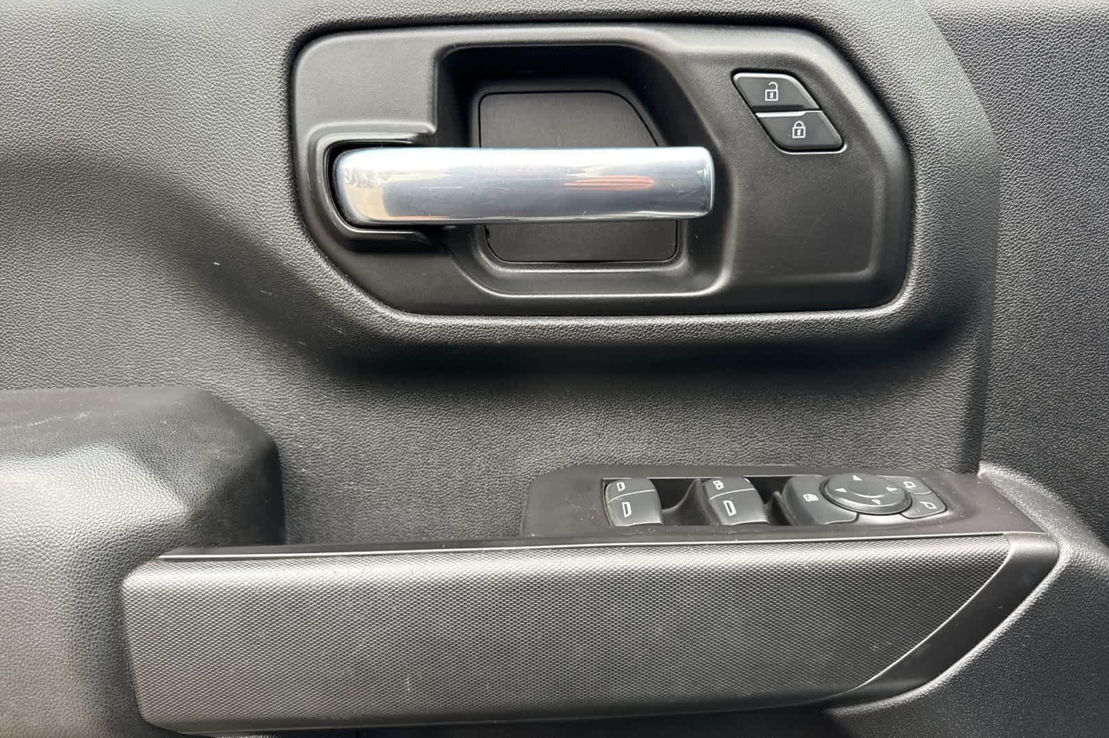 Thumbnail: 2020 Chevrolet Silverado 2500 - 12