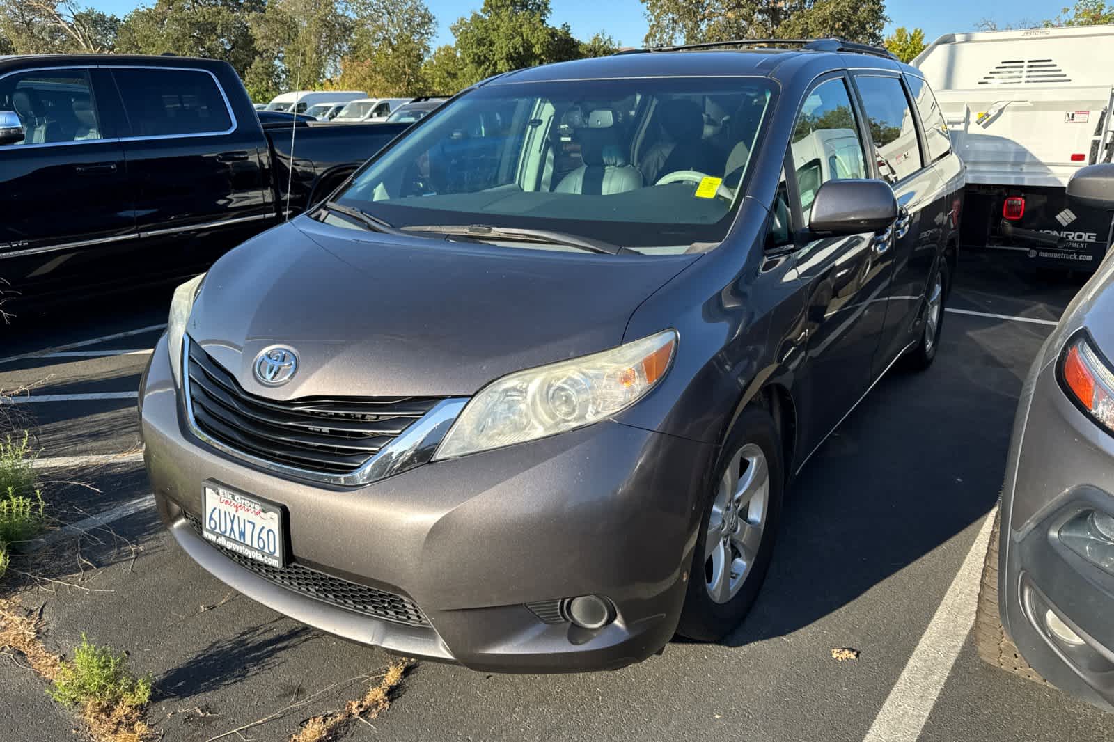 2012 Toyota Sienna LE -
                  Elk Grove, CA