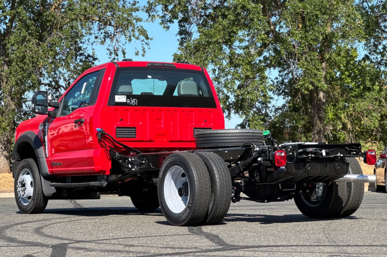 Thumbnail: 2025 Ford F-550 - 5