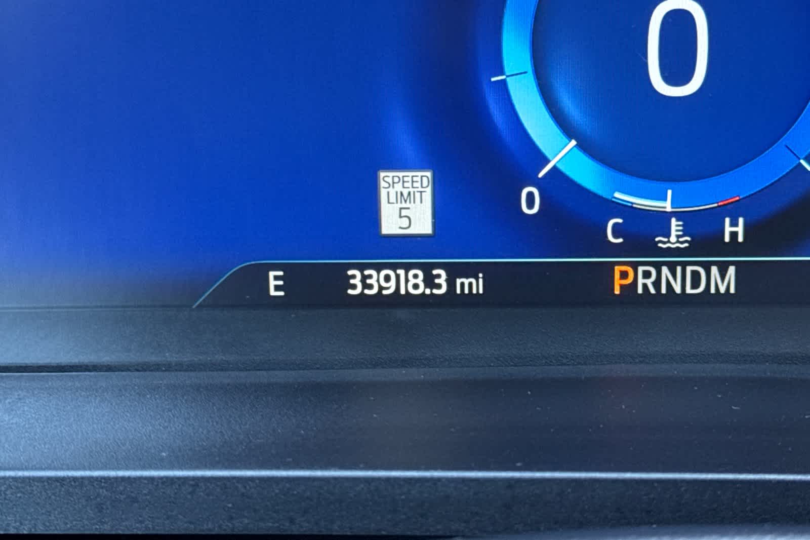 Thumbnail: 2022 Ford Explorer - 27