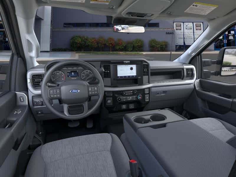 2026 Ford F-350 Super Duty XL - Photo 9