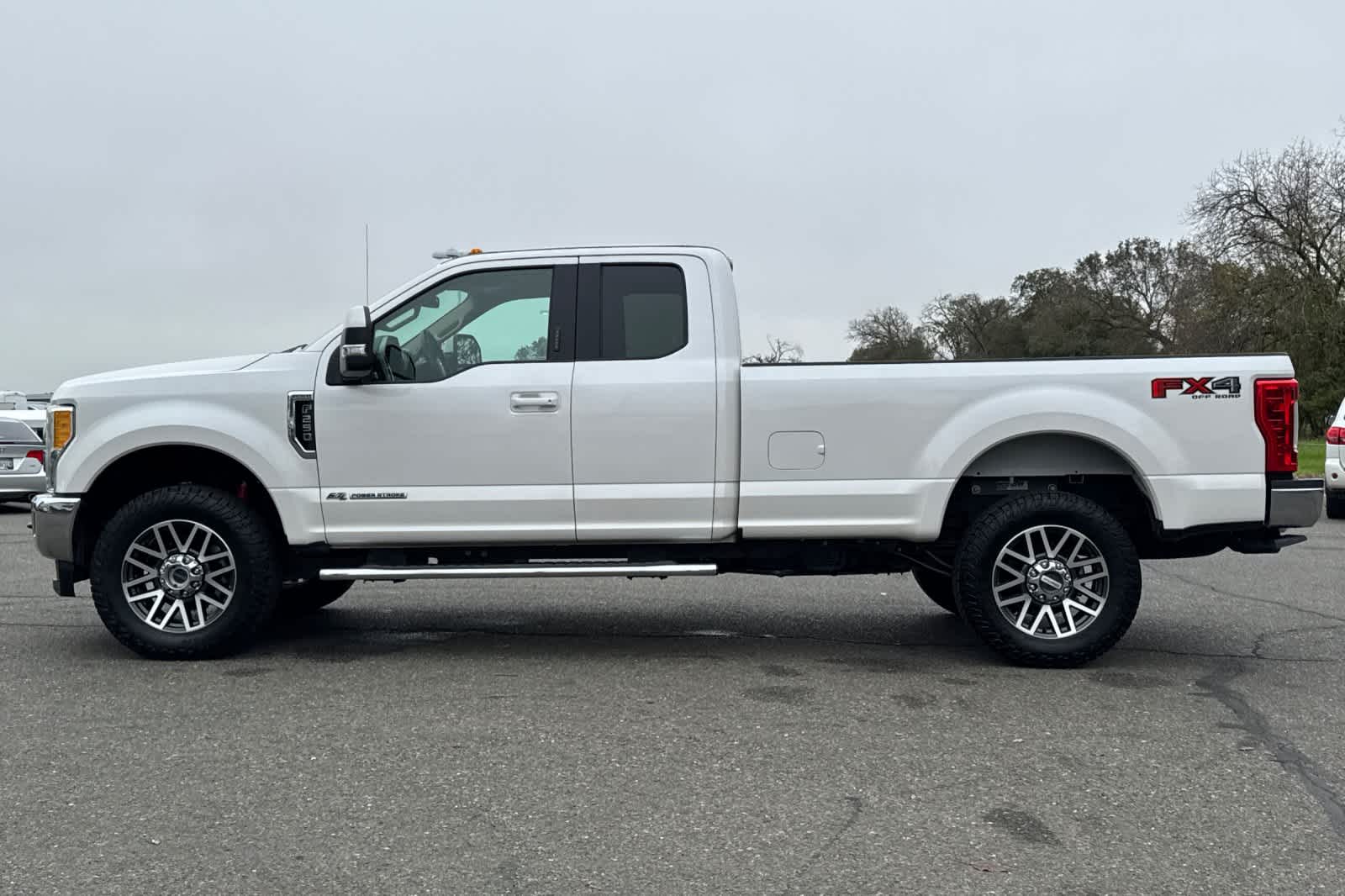 Thumbnail: 2017 Ford F-250 - 5