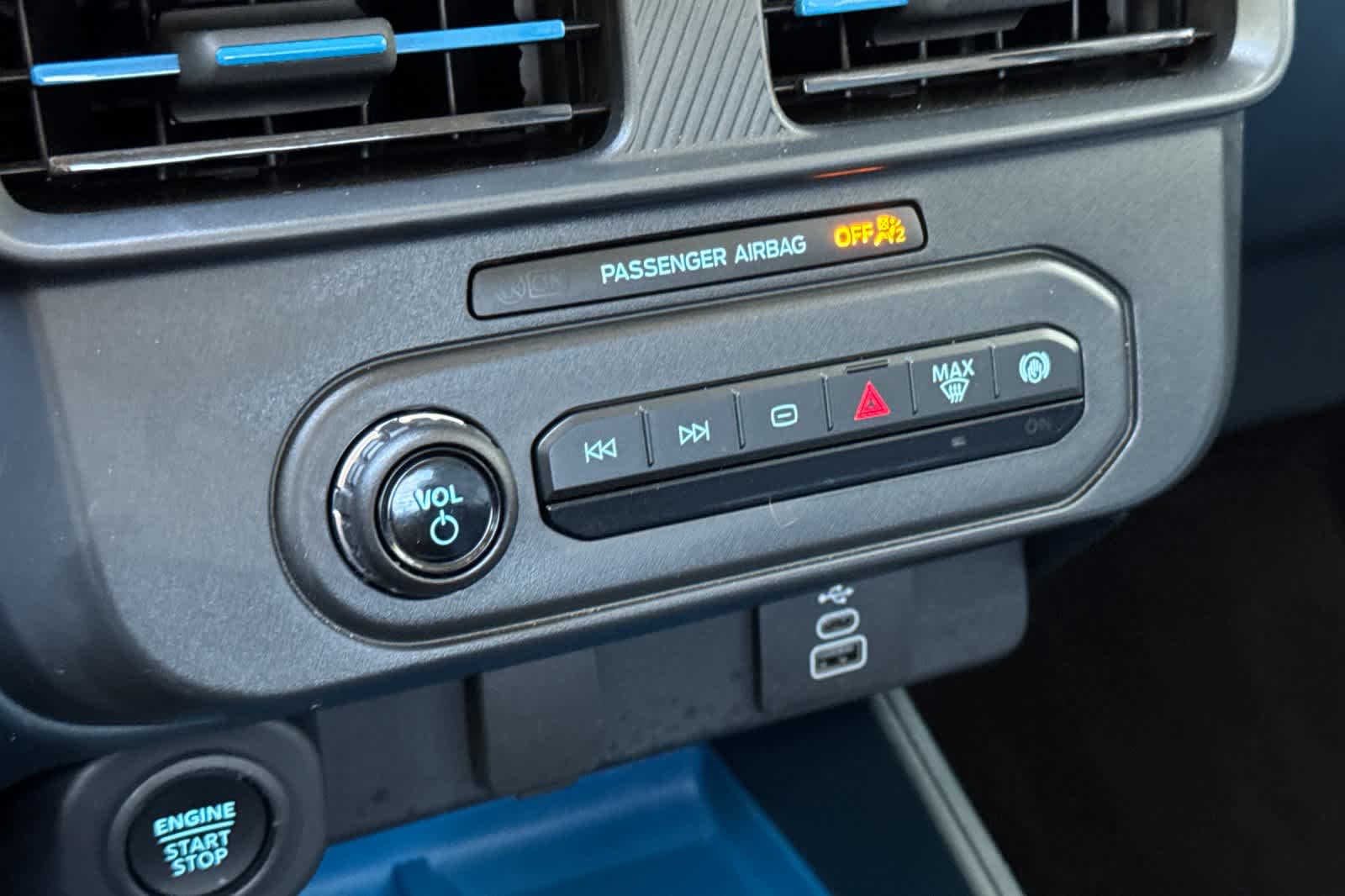 Thumbnail: 2026 Ford Maverick - 19