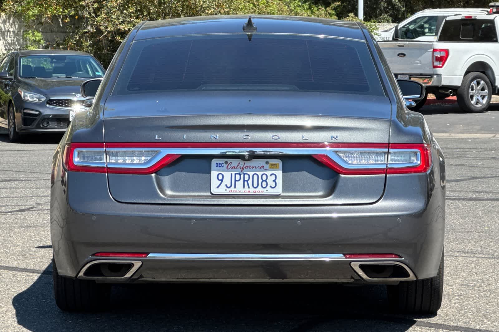 Thumbnail: 2018 Lincoln Continental - 7