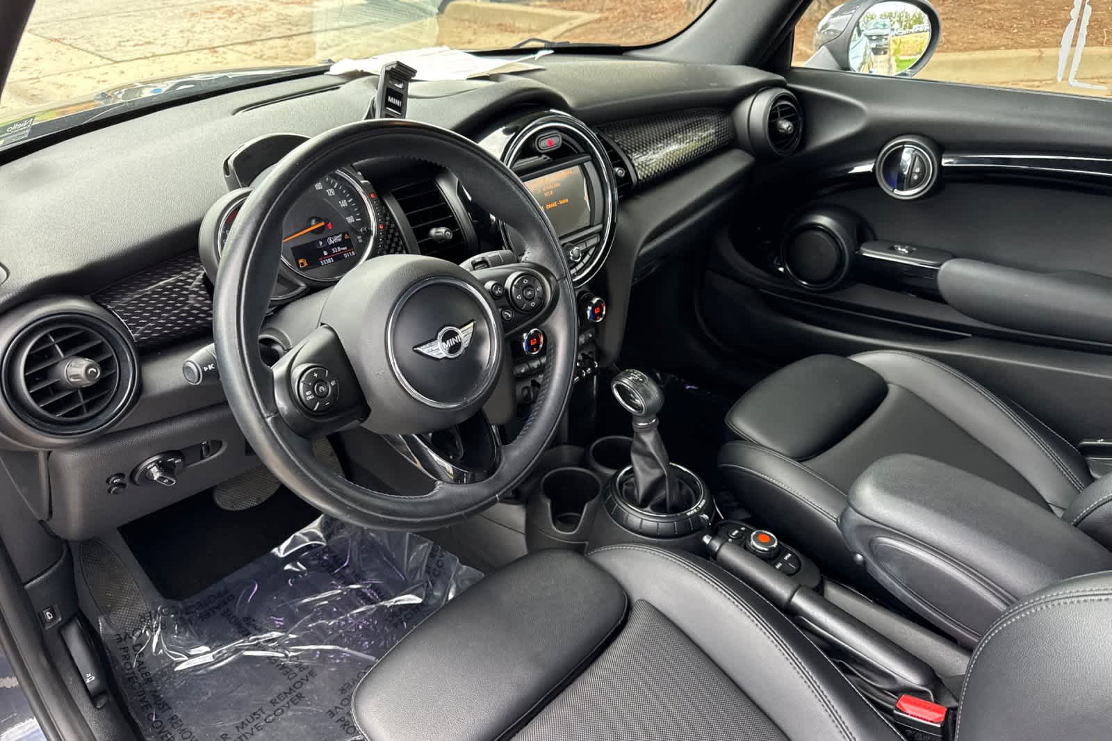 Thumbnail: 2017 MINI Cooper Convertible - 3