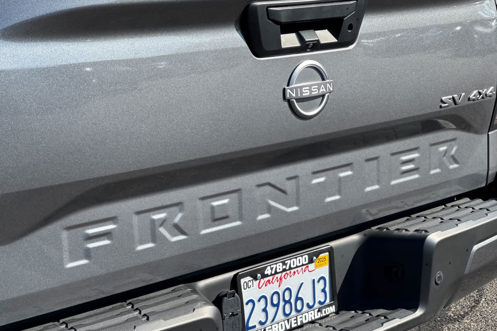 Thumbnail: 2022 Nissan Frontier - 26