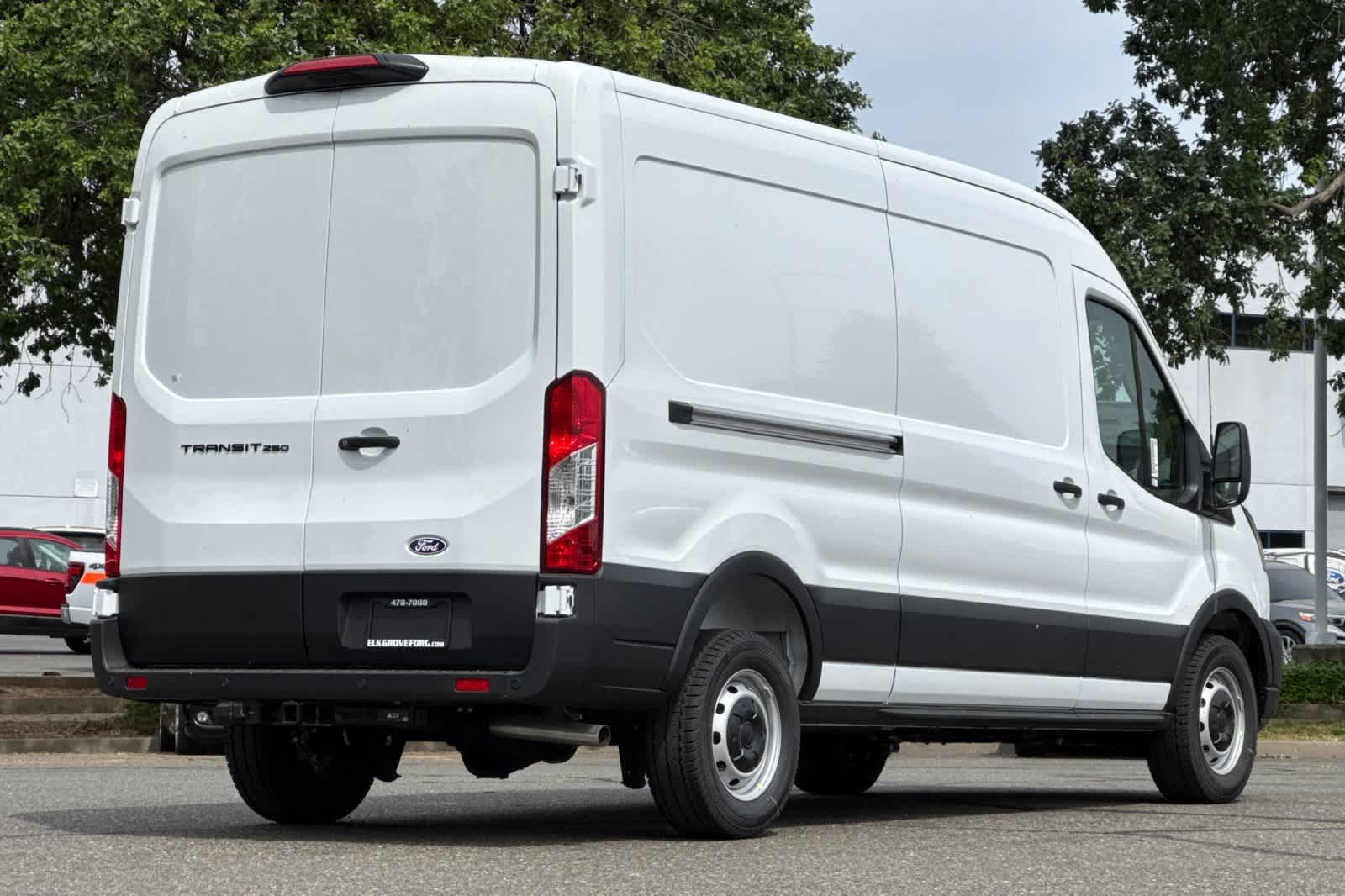Thumbnail: 2026 Ford Transit Series - 2