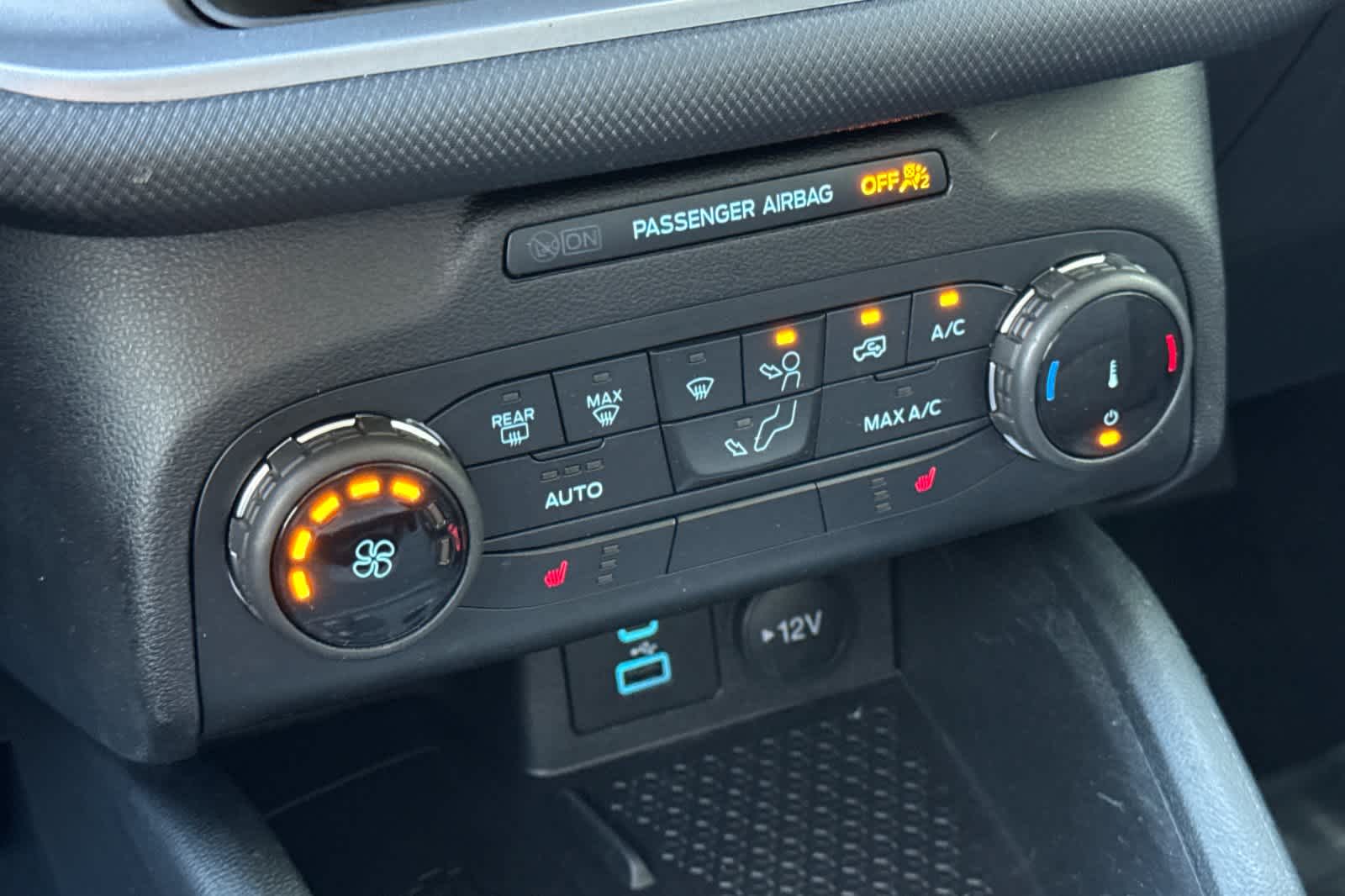 Thumbnail: 2022 Ford Bronco Sport - 20