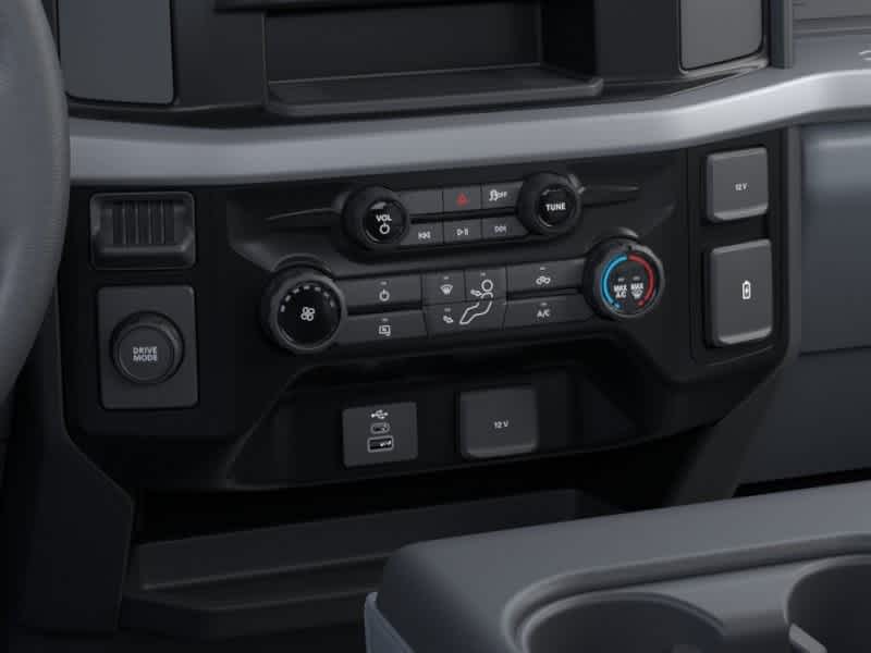 Thumbnail: 2026 Ford F-450 - 15