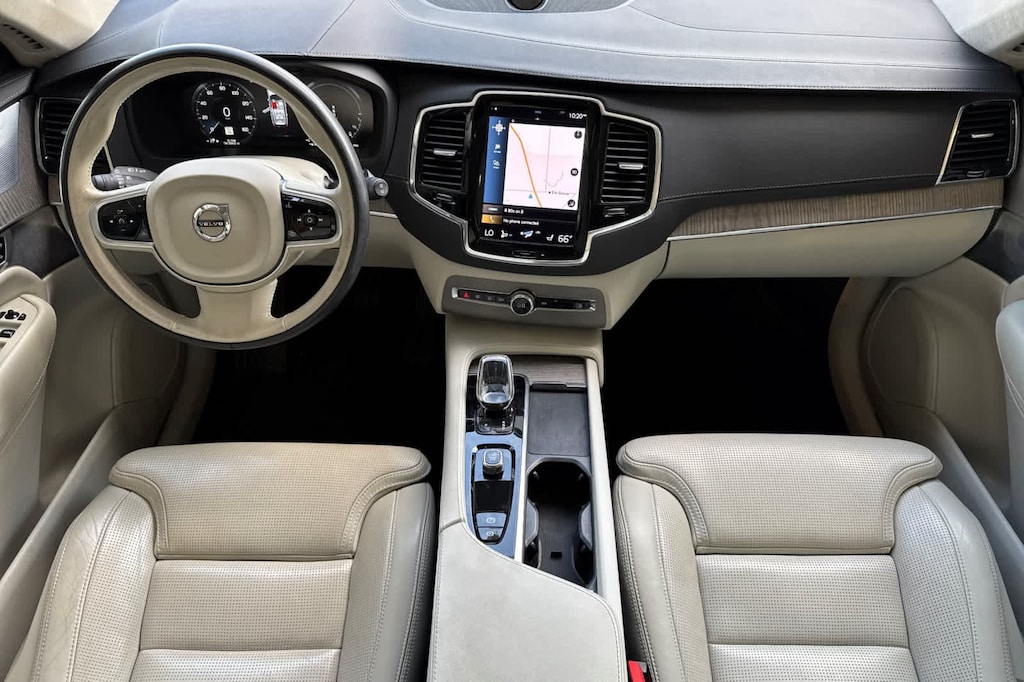 Used 2022 Volvo XC90 Recharge Plug-In Hybrid eAWD Inscription 7 Seater SUV