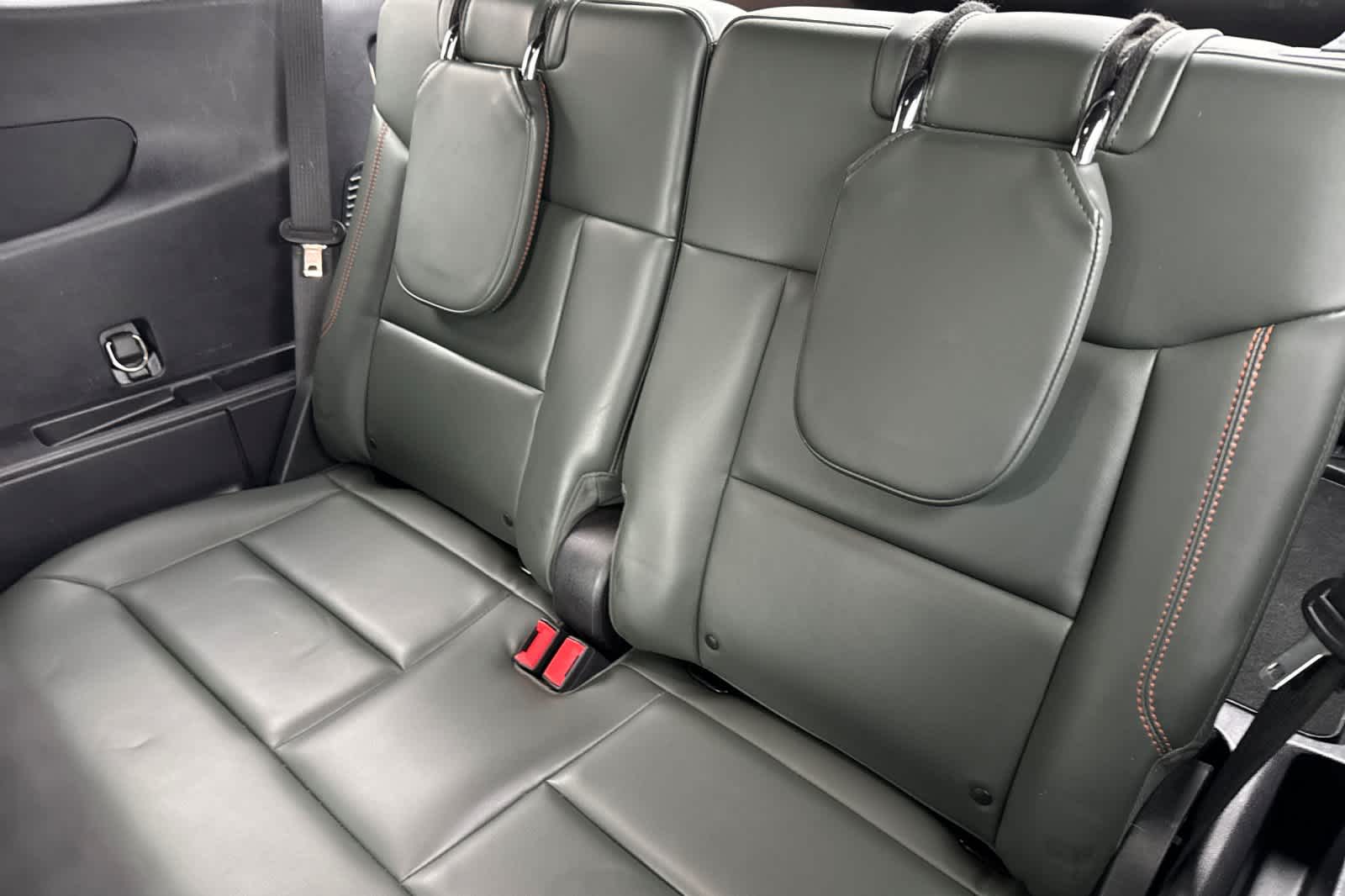 Thumbnail: 2022 Ford Explorer - 15