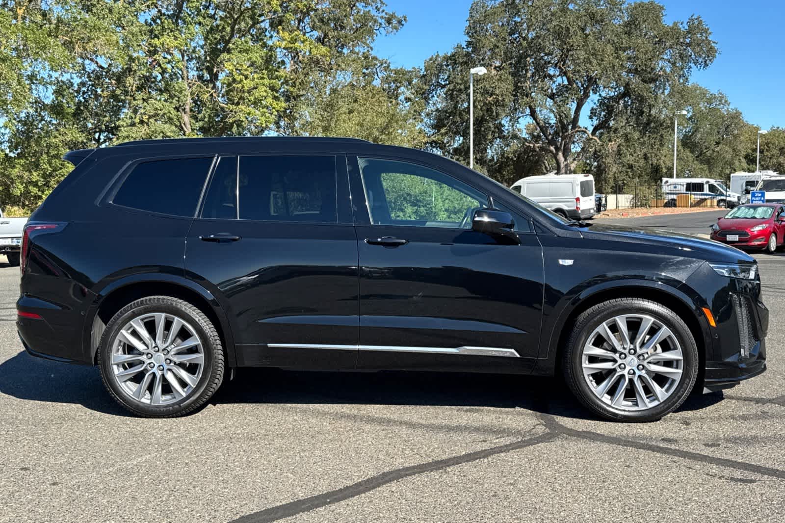 Thumbnail: 2020 Cadillac XT6 - 8