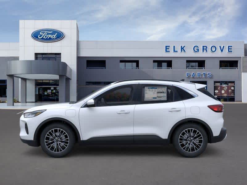 2025 Ford Escape photo 2
