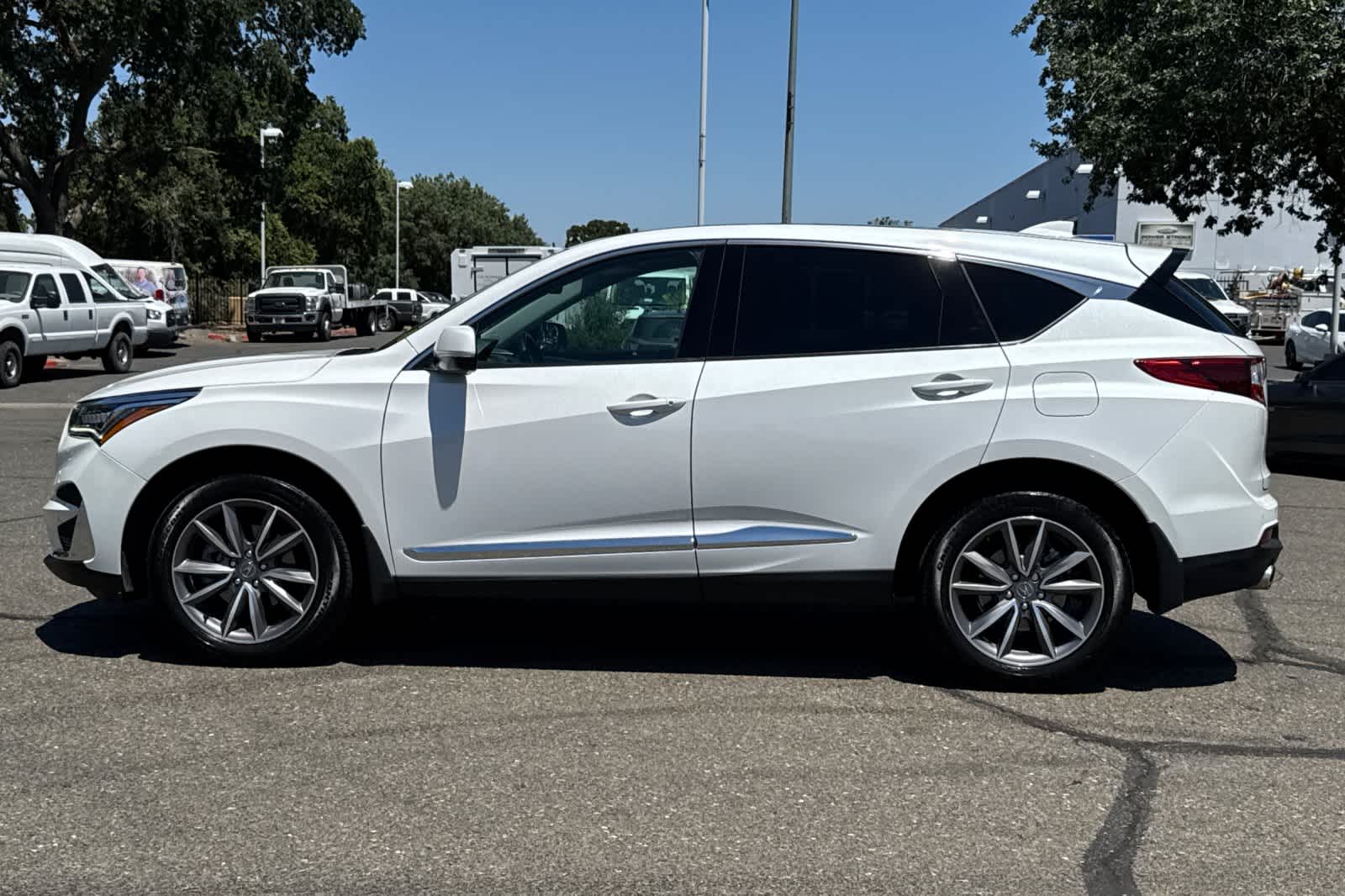 Thumbnail: 2021 Acura RDX - 5