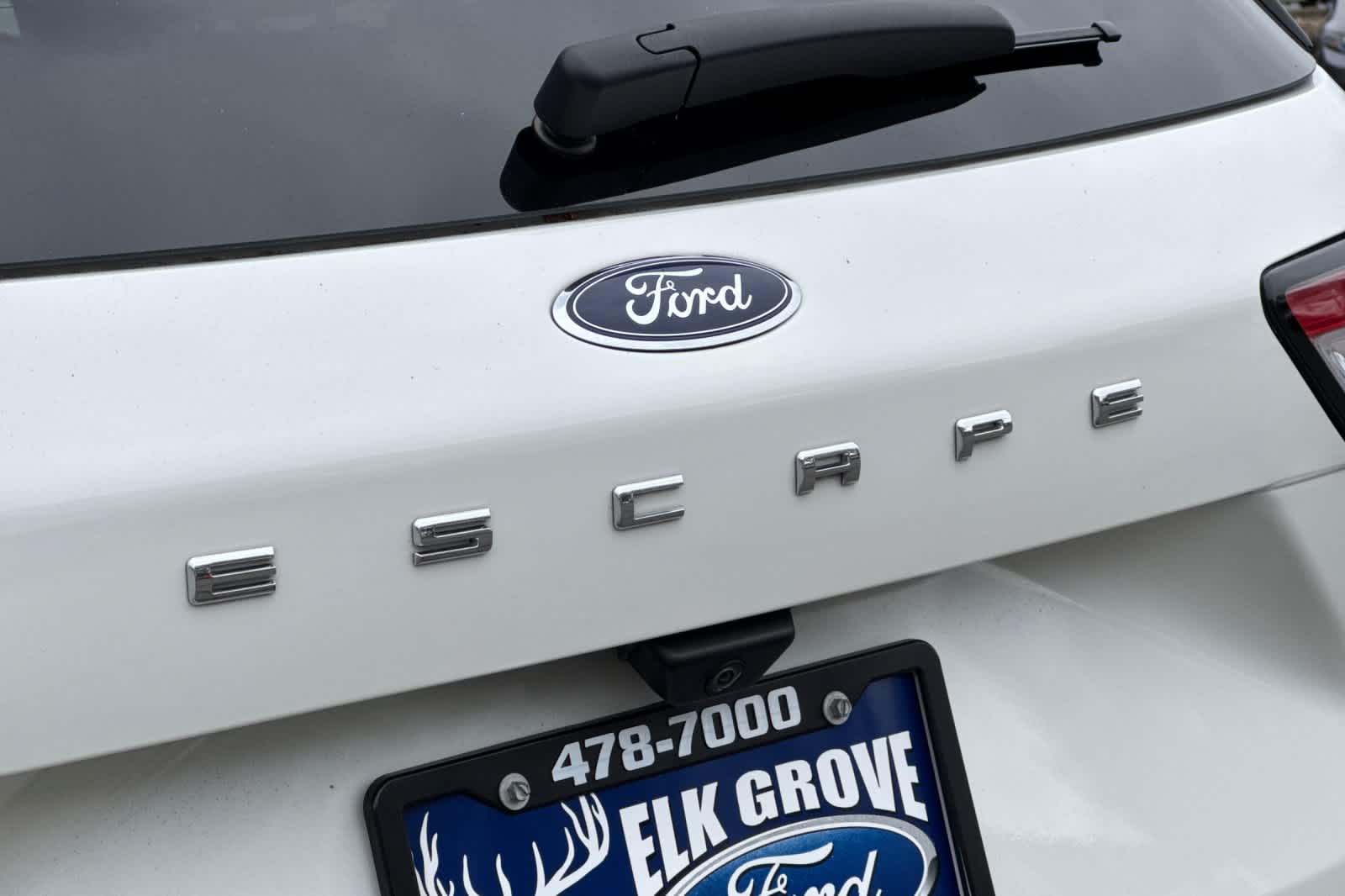 Thumbnail: 2022 Ford Escape - 28