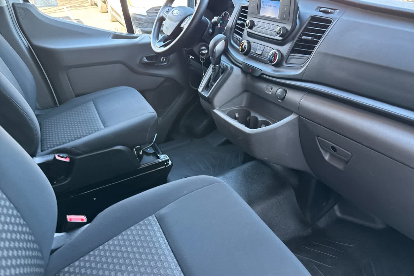 Thumbnail: 2024 Ford Transit Series - 15