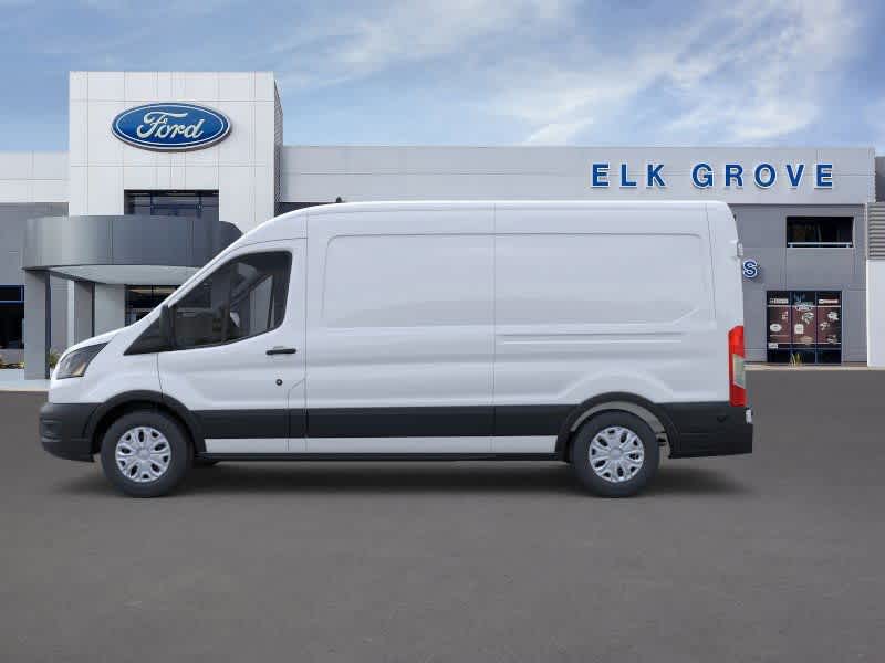 Thumbnail: 2025 Ford Econoline - 3