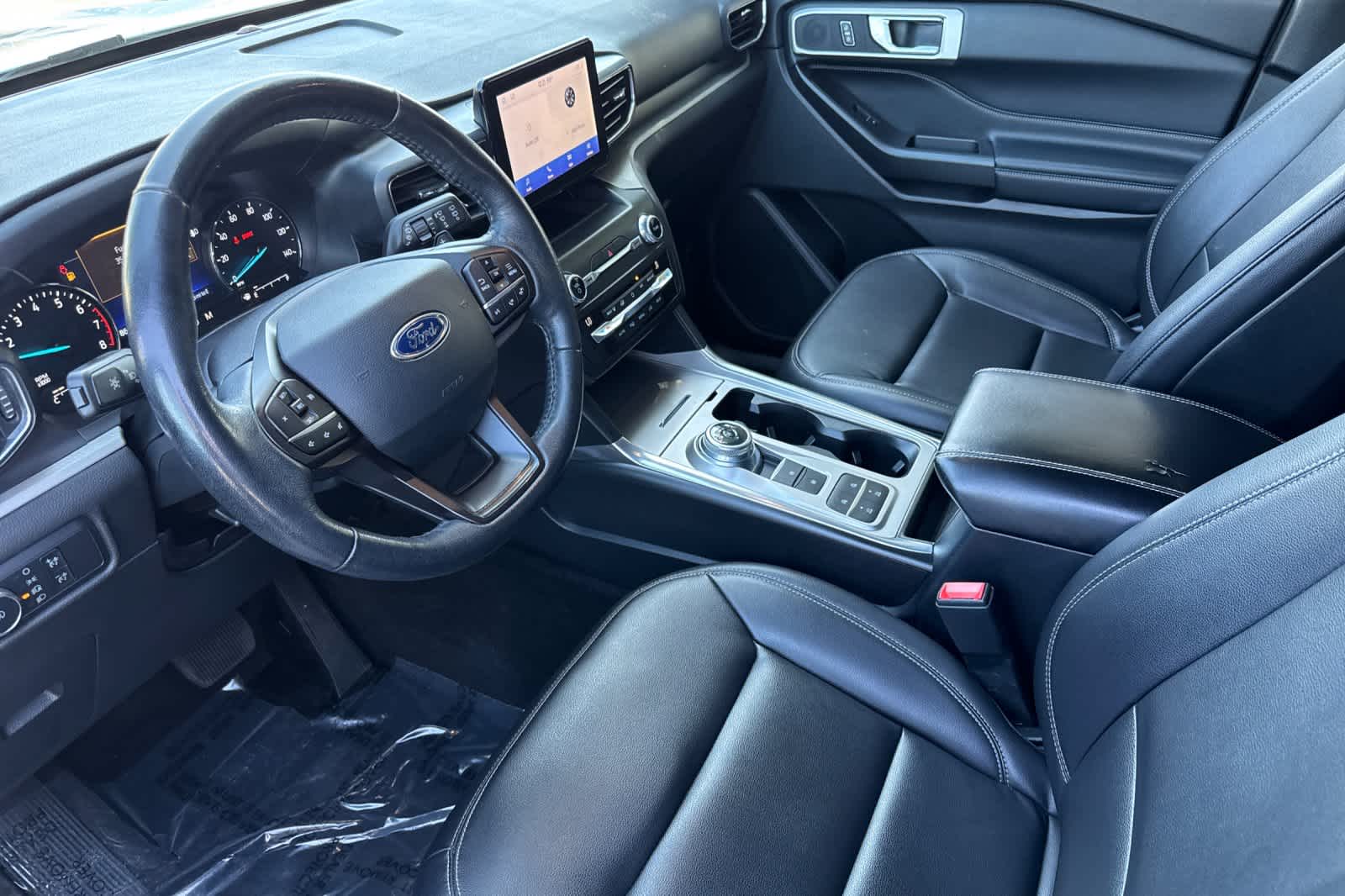 Thumbnail: 2020 Ford Explorer - 11