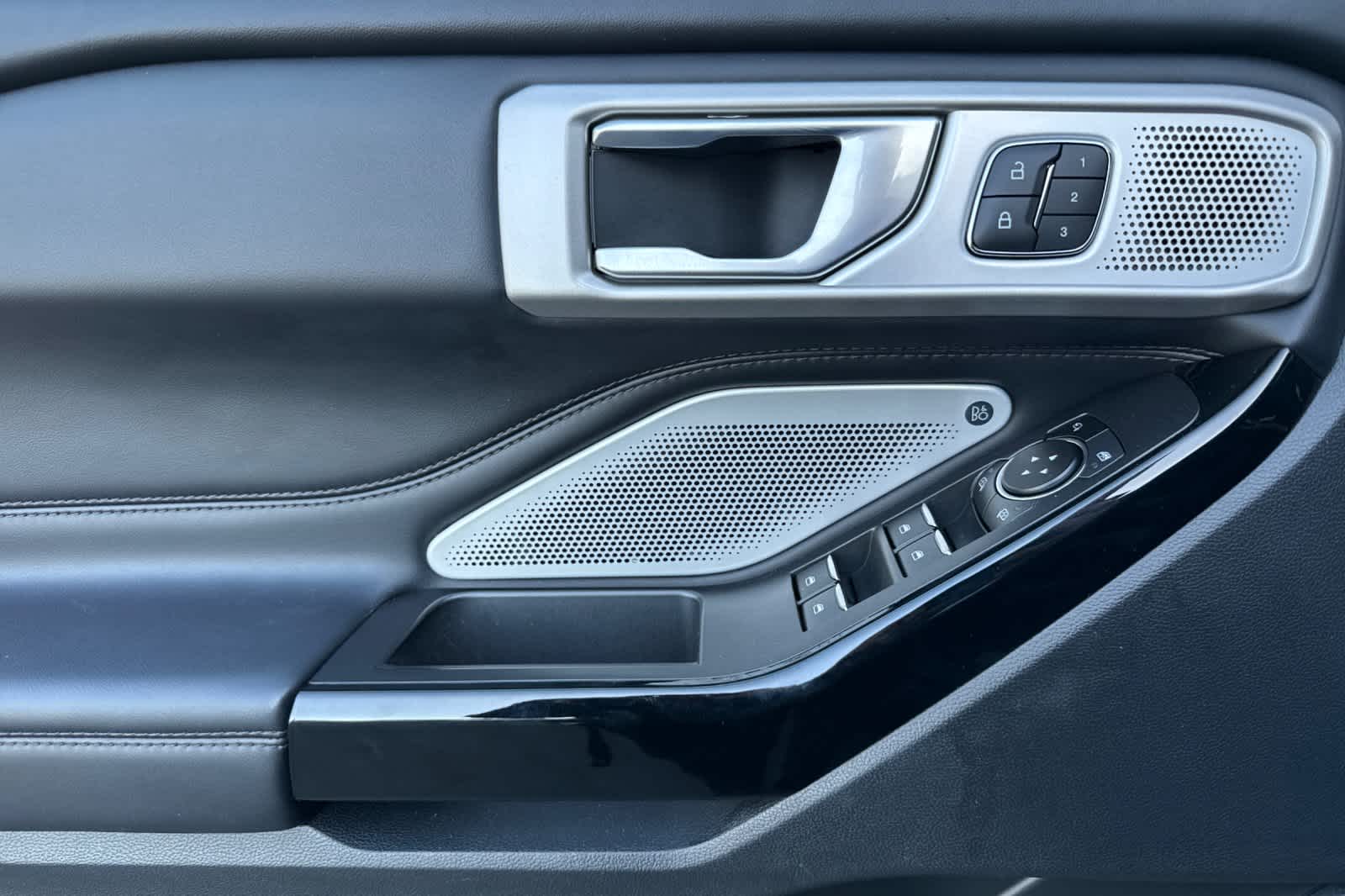 Thumbnail: 2023 Ford Explorer - 12