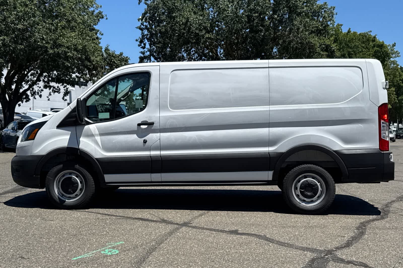 Thumbnail: 2026 Ford Transit Series - 4