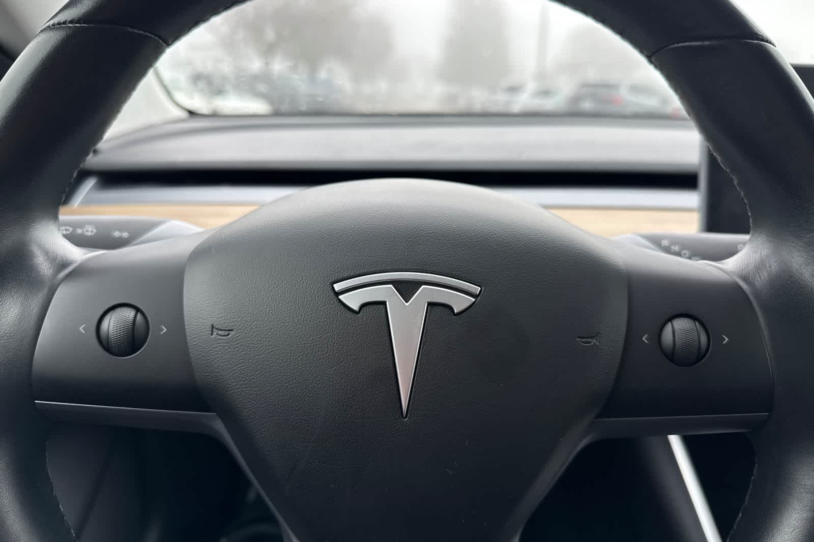 Thumbnail: 2019 Tesla Model 3 - 22