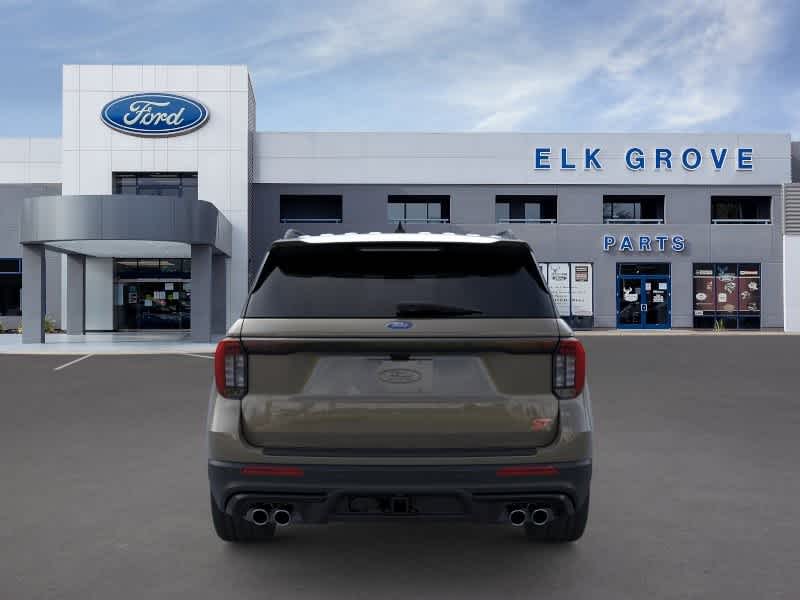 Thumbnail: 2026 Ford Explorer - 5
