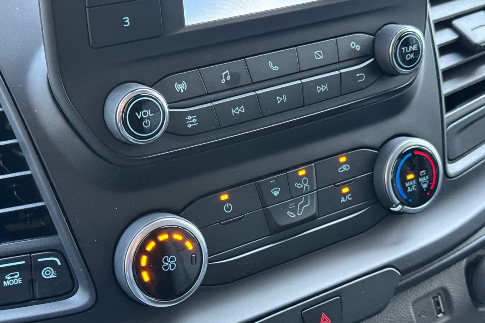 Thumbnail: 2025 Ford Transit Series - 19