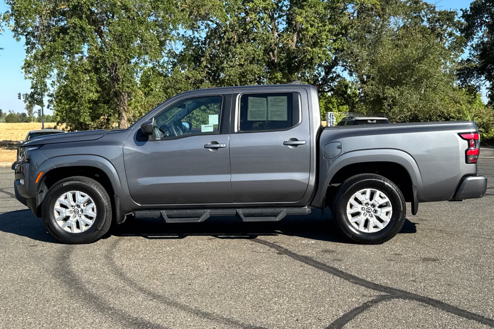 Thumbnail: 2022 Nissan Frontier - 5