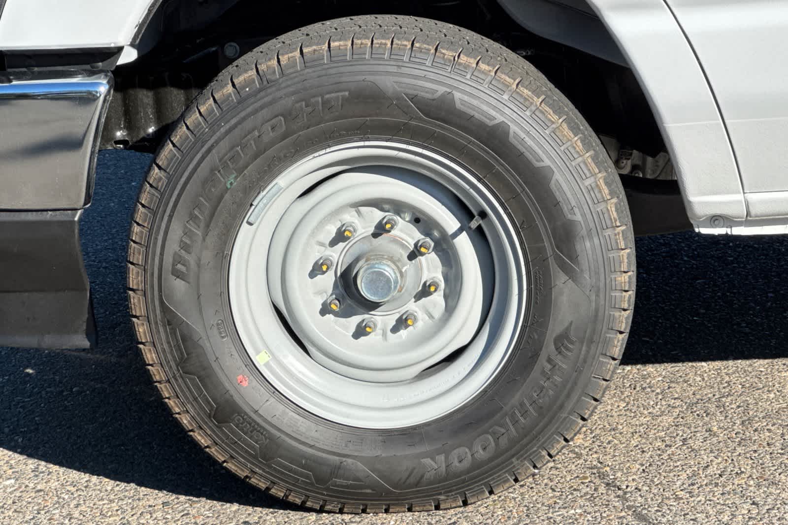 Thumbnail: 2026 Ford Econoline - 23