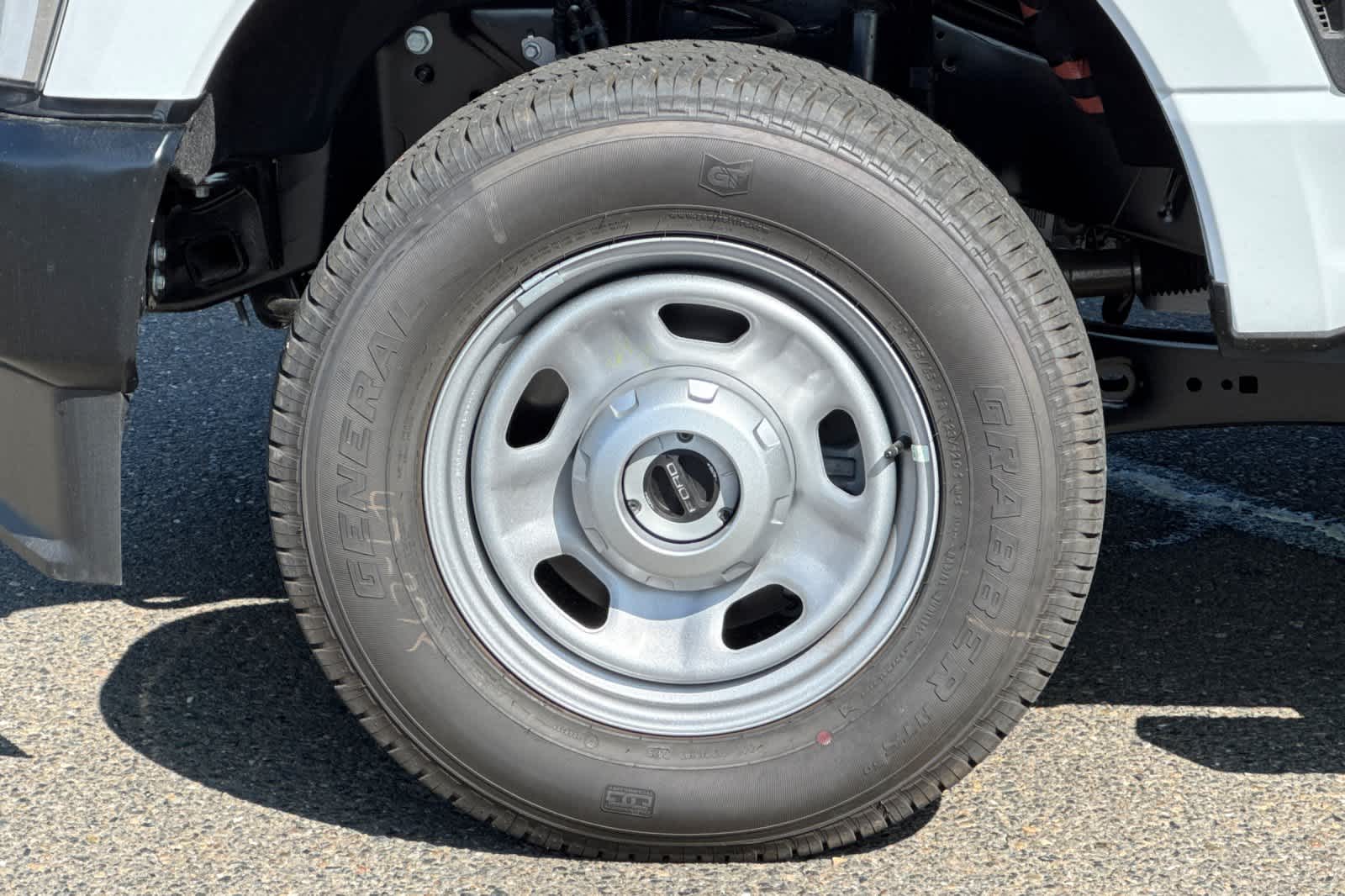 Thumbnail: 2025 Ford F-350 - 24