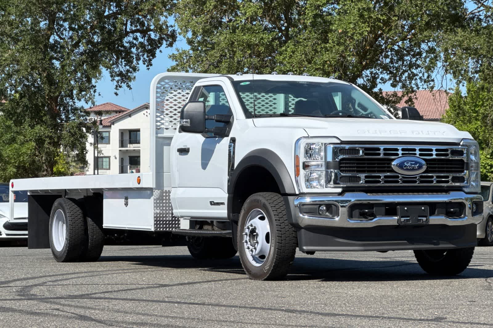 Thumbnail: 2025 Ford F-550 - 8
