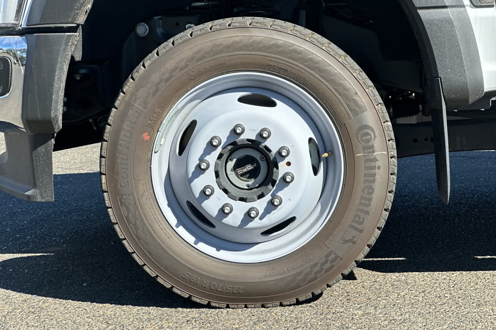 Thumbnail: 2024 Ford F-550 - 24