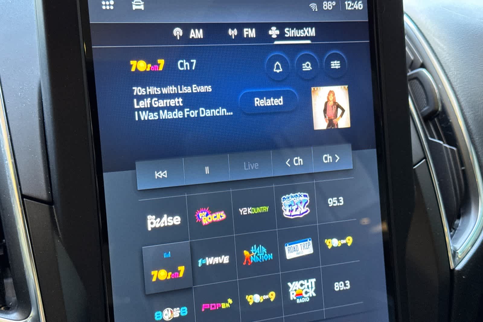 Thumbnail: 2021 Ford Edge - 18
