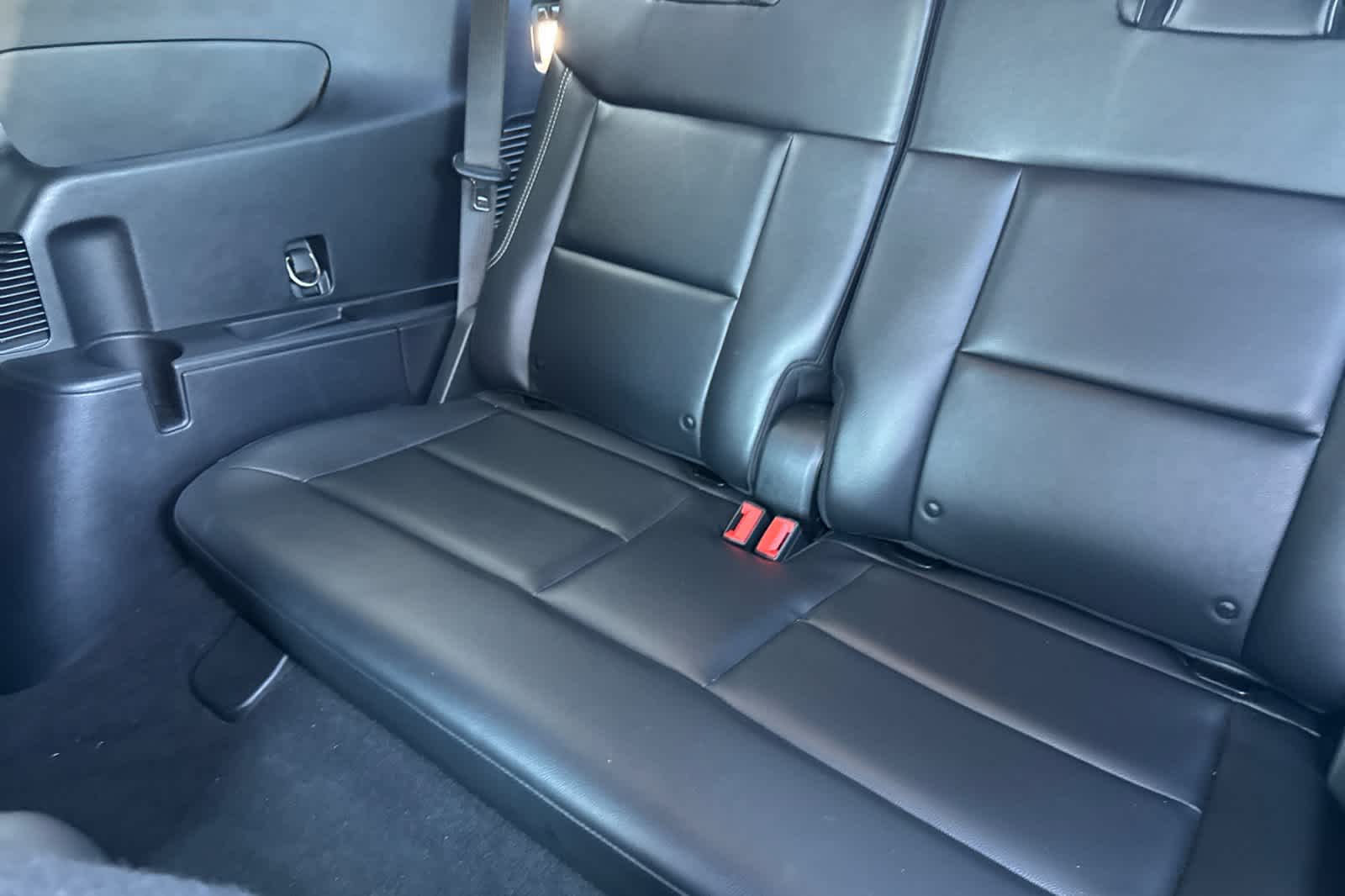 Thumbnail: 2022 Ford Explorer - 15