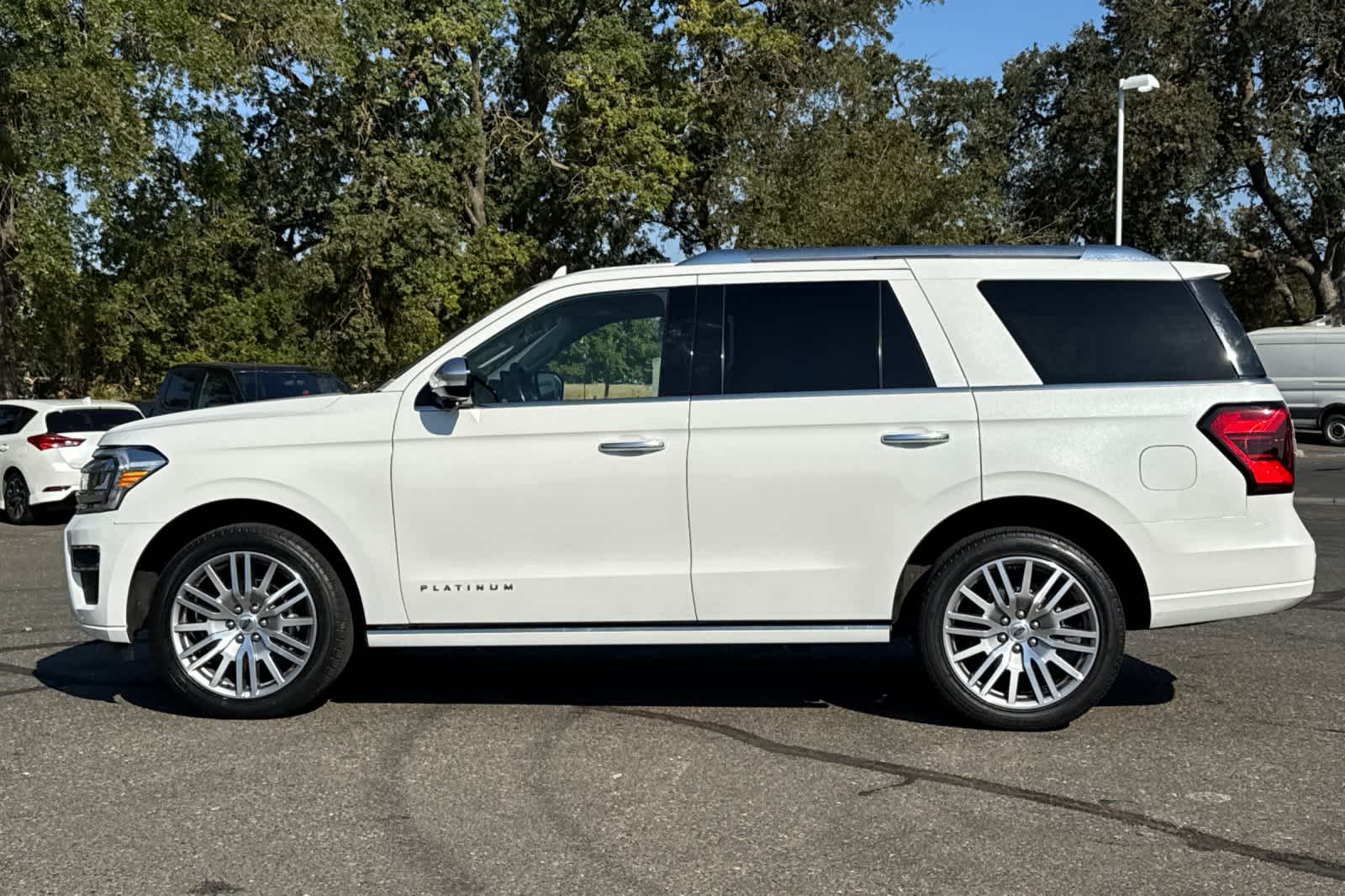 Thumbnail: 2022 Ford Expedition - 5