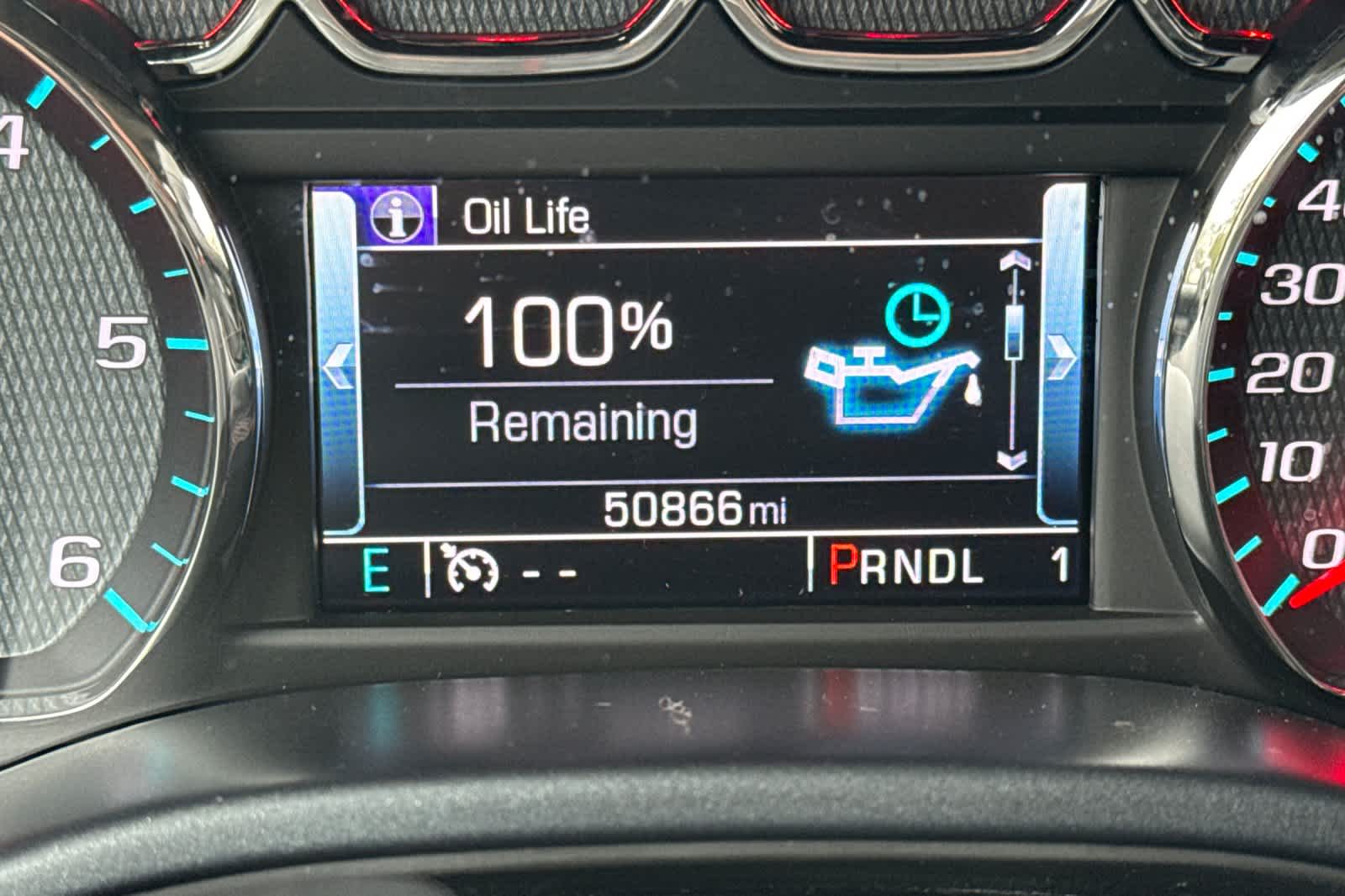 Thumbnail: 2017 Chevrolet Silverado 2500 - 23