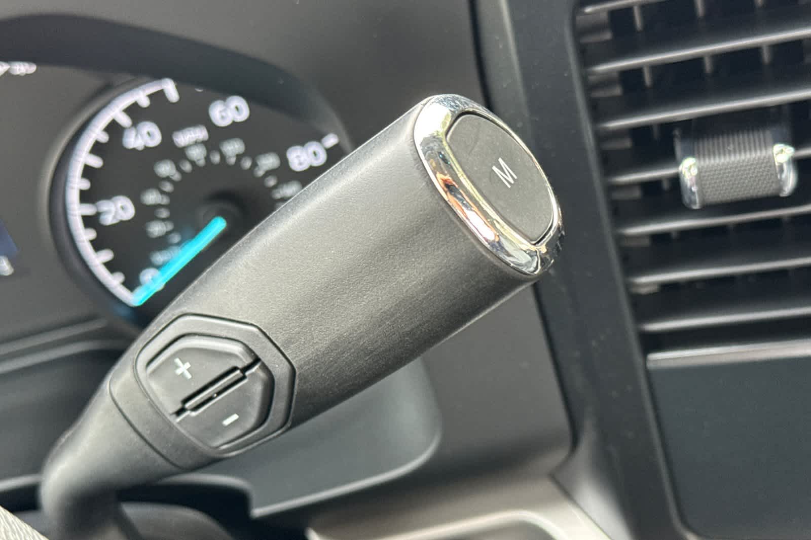 Thumbnail: 2025 Ford F-550 - 19