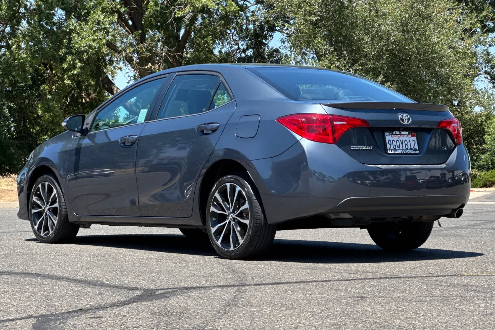 Thumbnail: 2017 Toyota Corolla - 6
