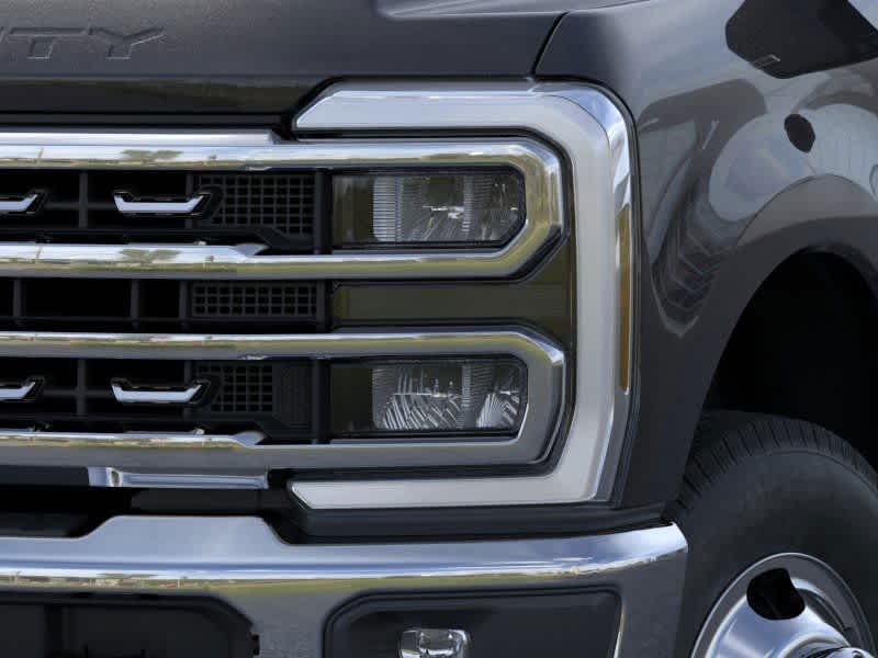 Thumbnail: 2026 Ford F-350 - 18