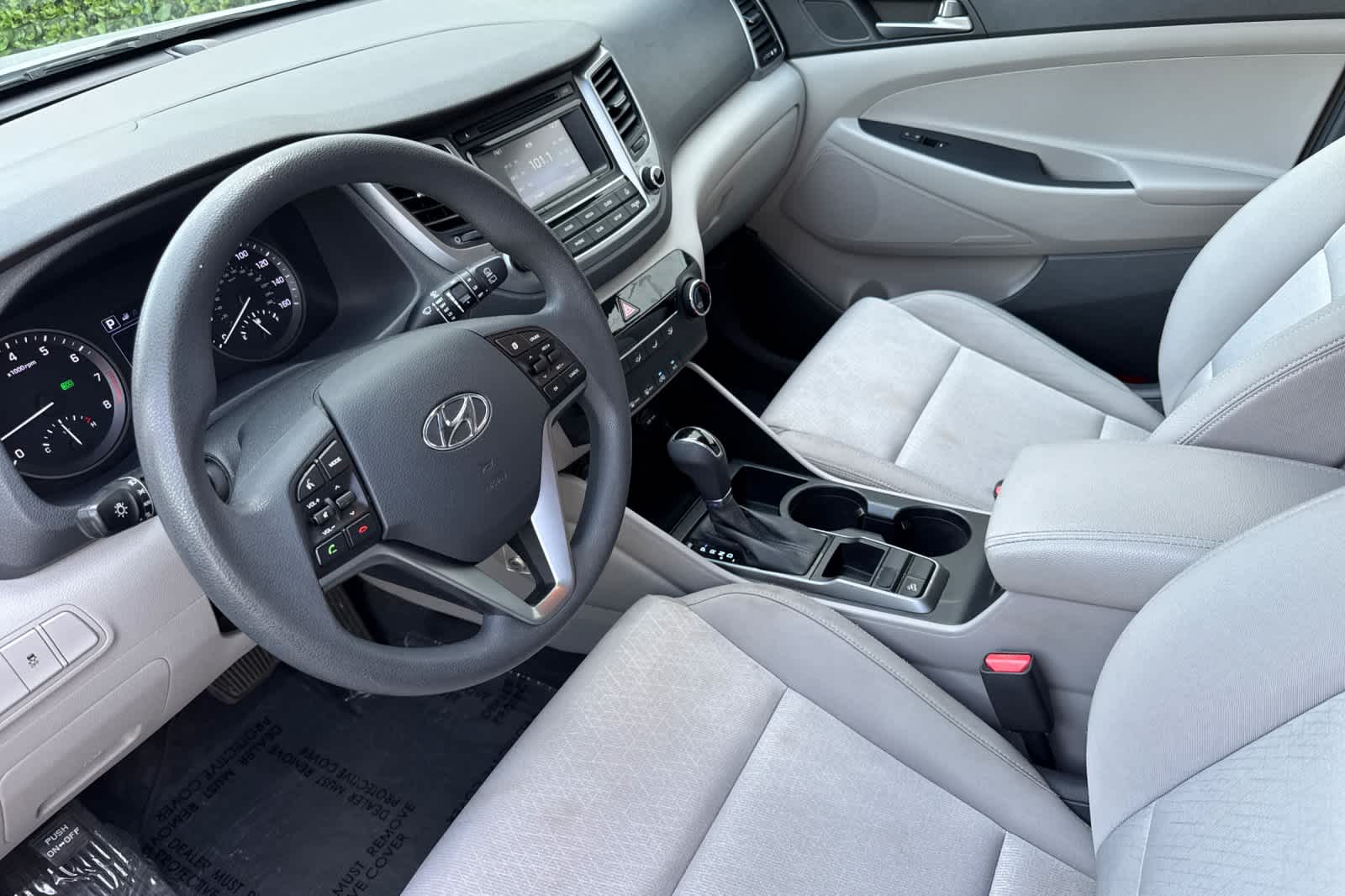 Thumbnail: 2016 Hyundai Tucson - 11