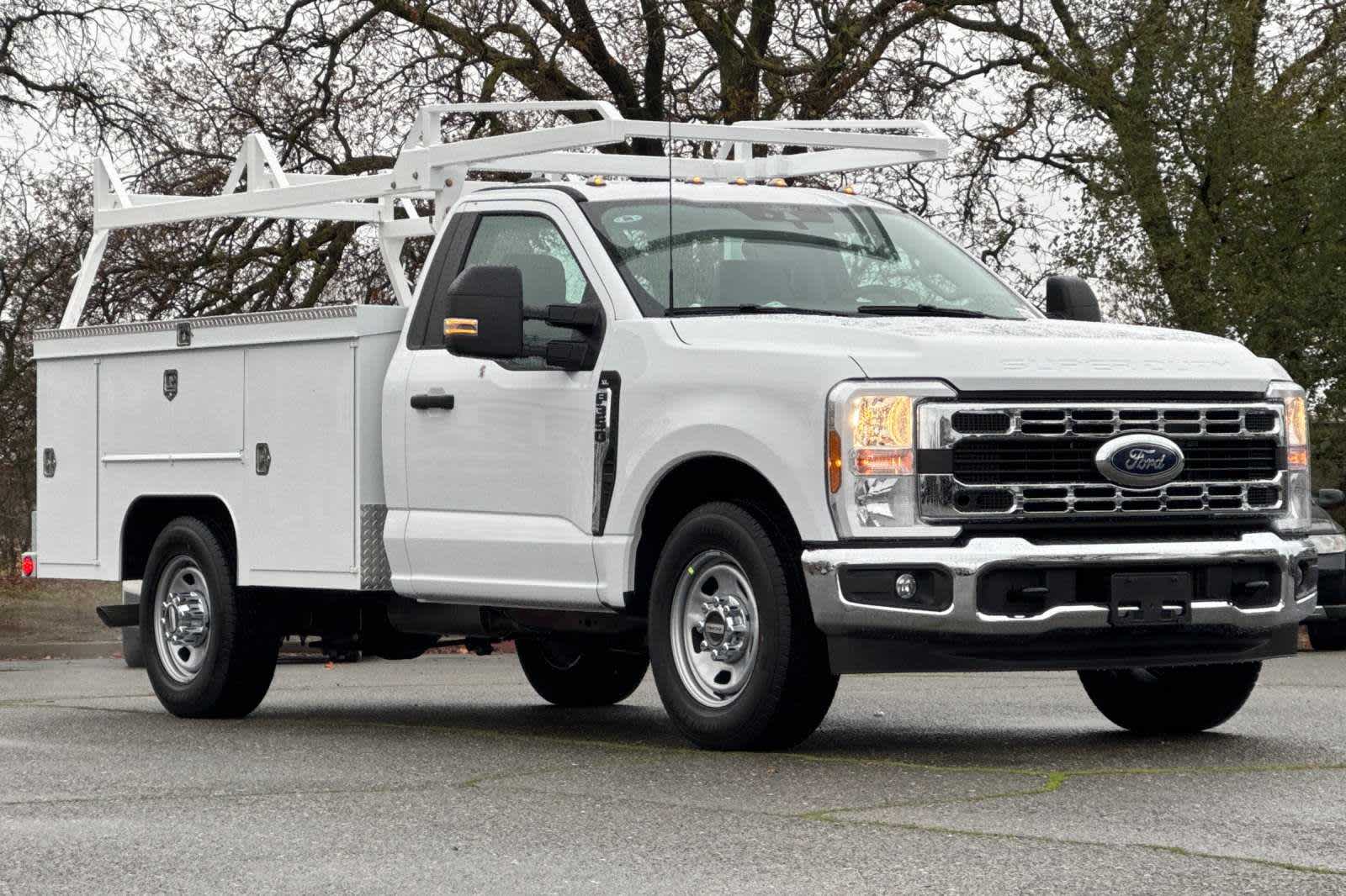 Thumbnail: 2024 Ford F-350 - 7