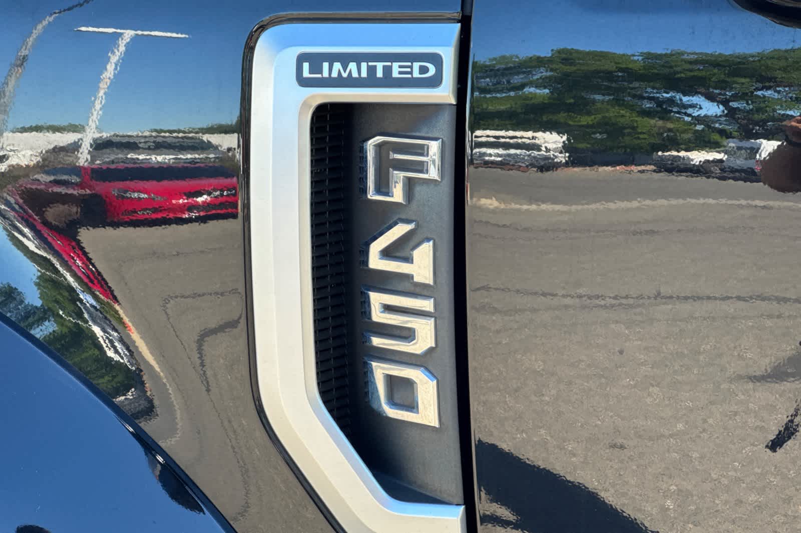 Thumbnail: 2018 Ford F-450 - 27