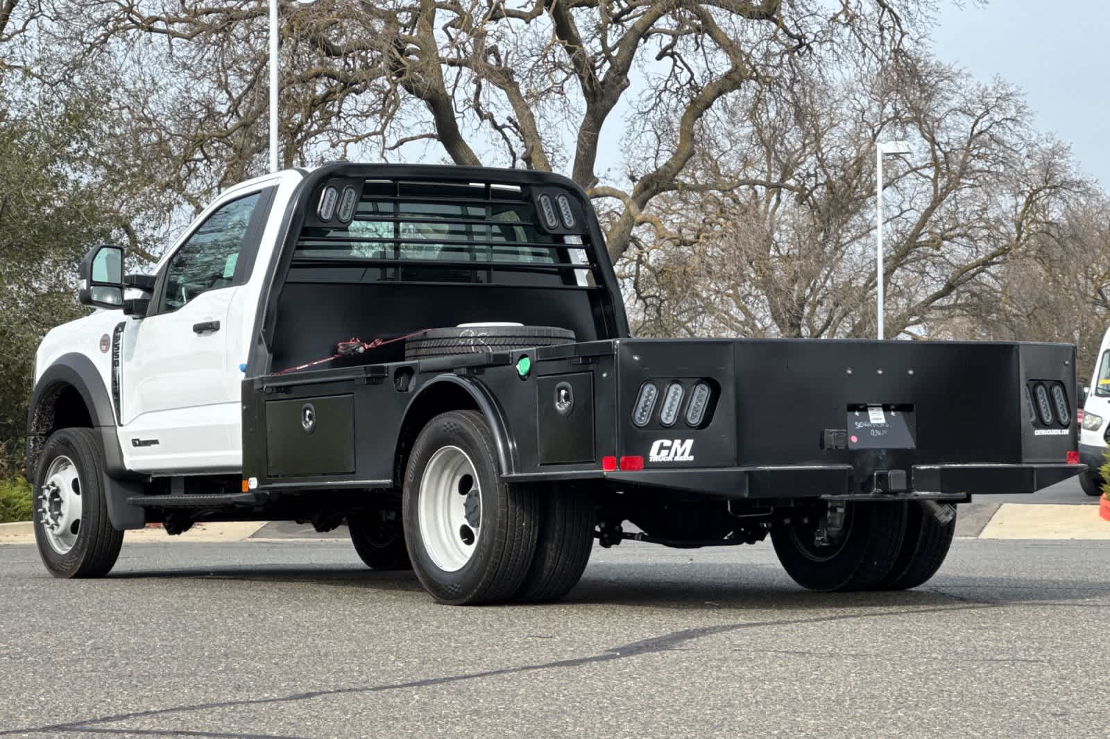 Thumbnail: 2025 Ford F-550 - 5