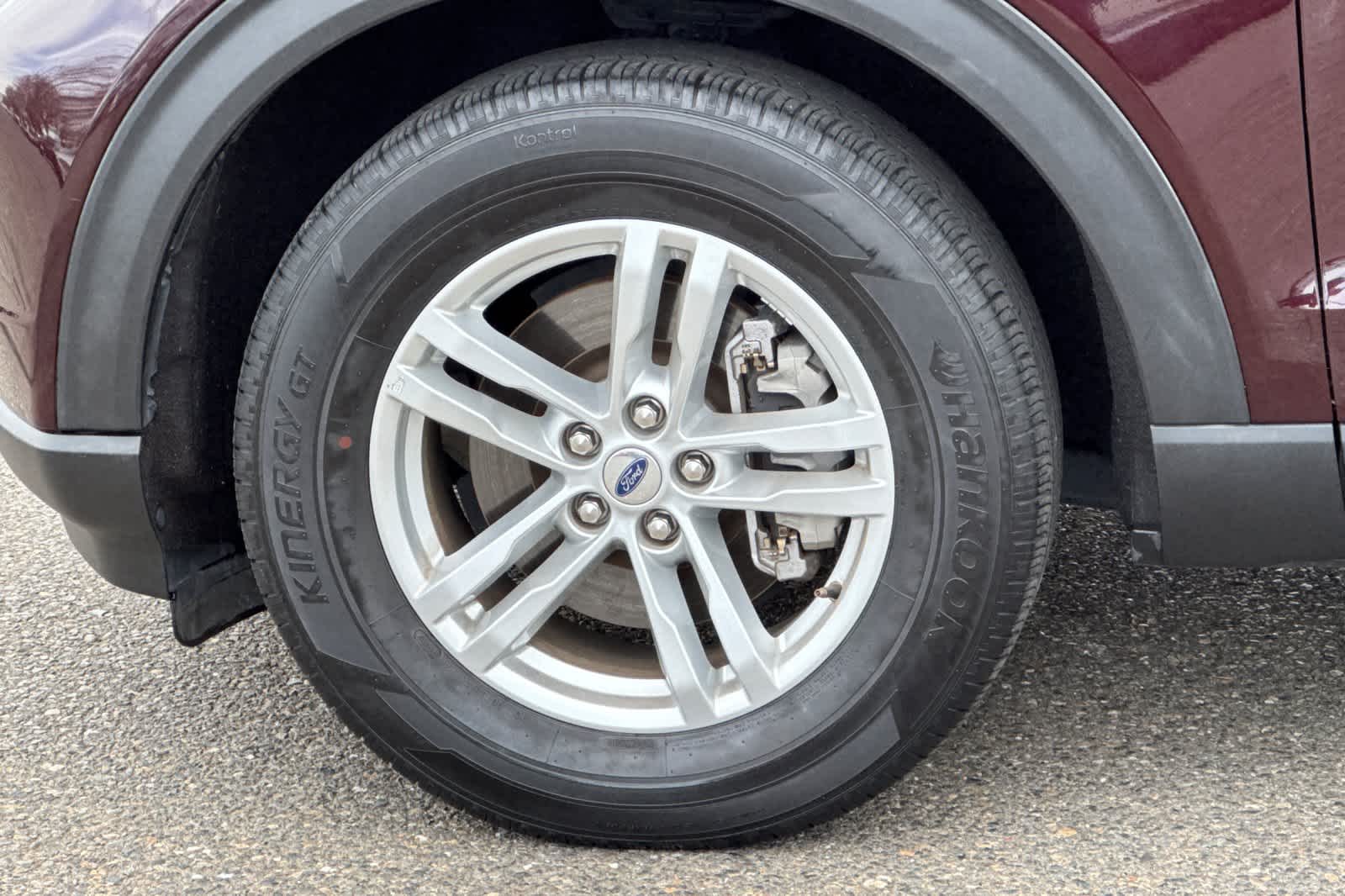 Thumbnail: 2022 Ford Explorer - 27