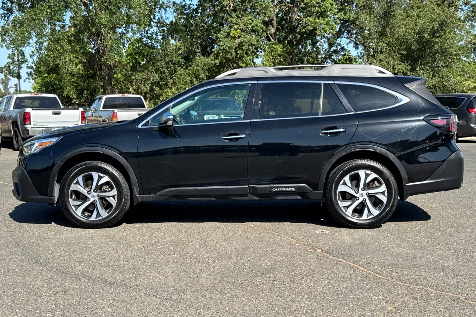 2021 Subaru Outback Touring 5